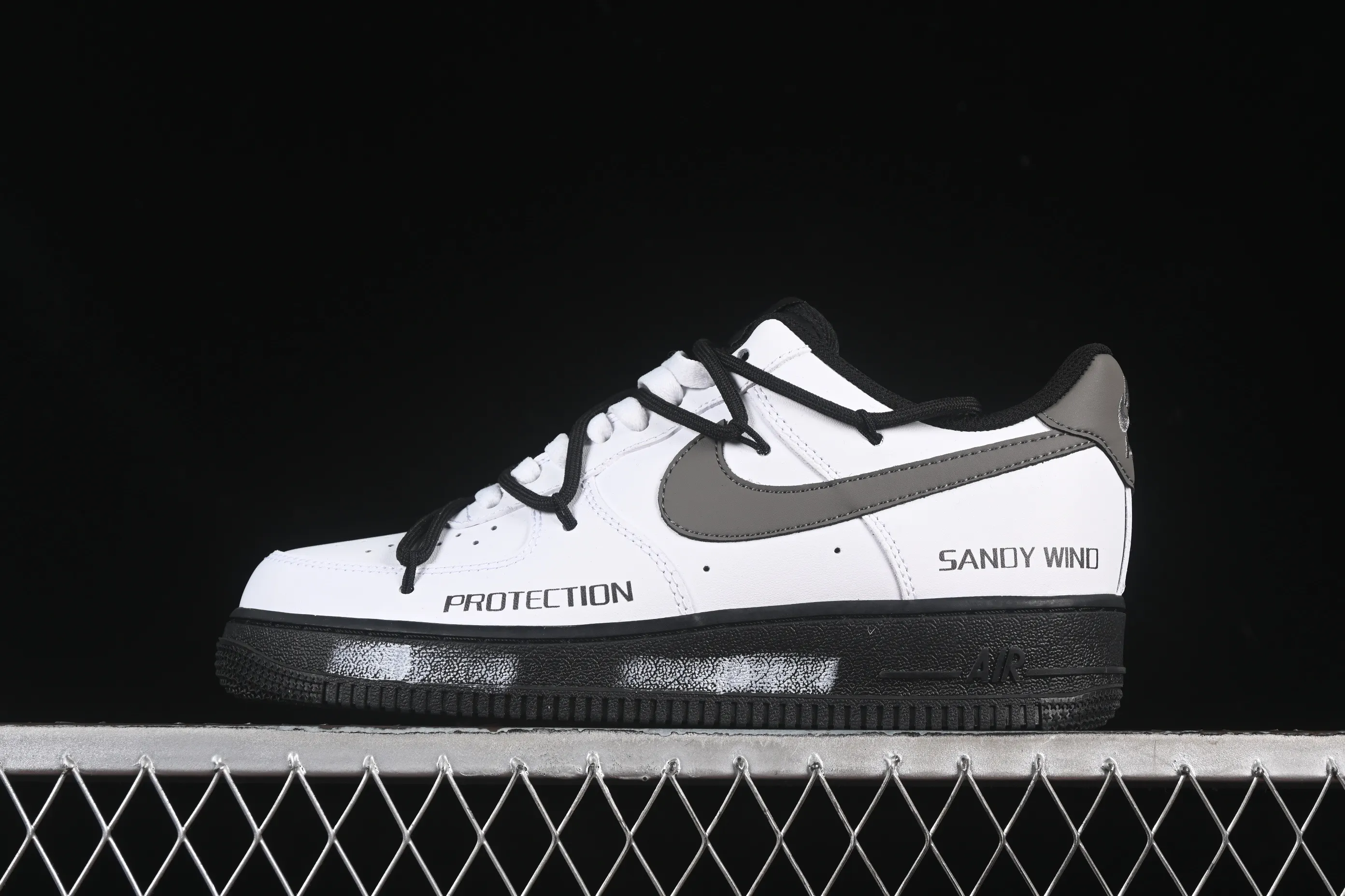 All categories Nk Air Force 1 Air Force series Nk Air Force 1 Low Air Force low-top Nike Air Force 1'07 Low Two-dimensional theme Luxurious perfume pavilion Starry sky and splashed ink Air Force 1 low-top casual sneakers ZH0316-086